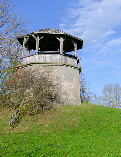 Aussichtspunkt Höchsten Silke Magino hoch