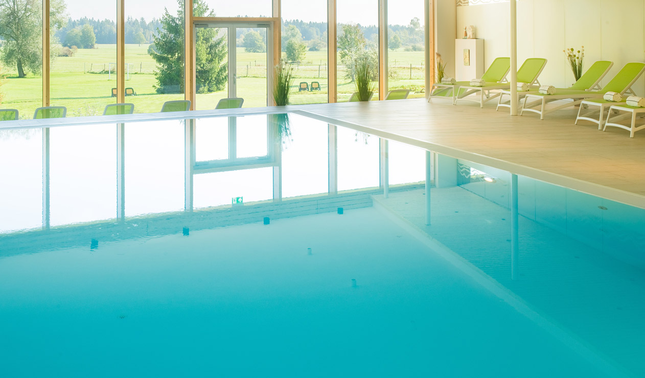 Wellnessurlaub Bodensee Hallenbad